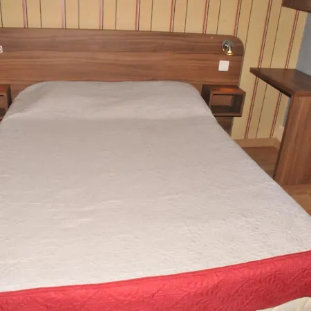 Les Rosiers Hotel La Rochelle (Charente-Maritime)