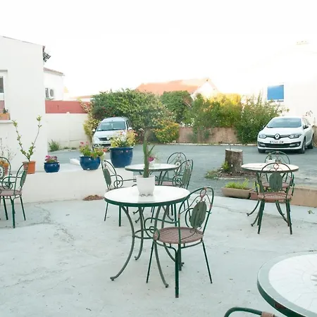 Hotel Les Rosiers 3*