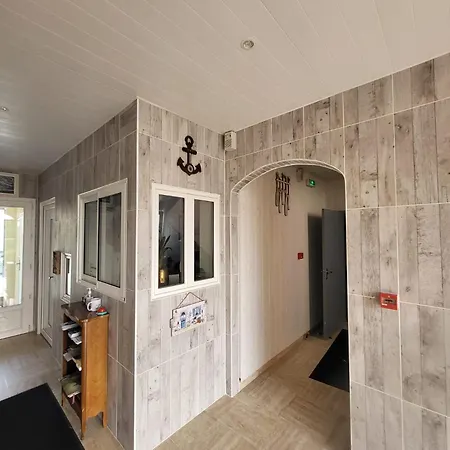 Hotel Les Rosiers La Rochelle (Charente-Maritime)