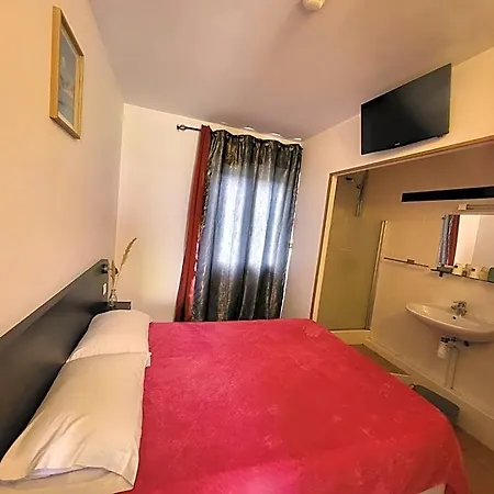 Hotel Les Rosiers La Rochelle (Charente-Maritime)