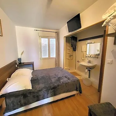 Hotel Les Rosiers La Rochelle (Charente-Maritime)