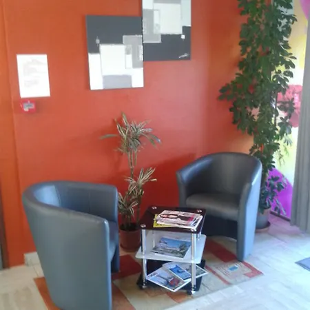 Hotel Les Rosiers 3*