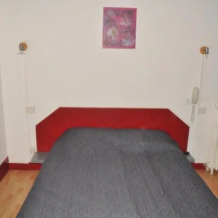 Les Rosiers Hotel