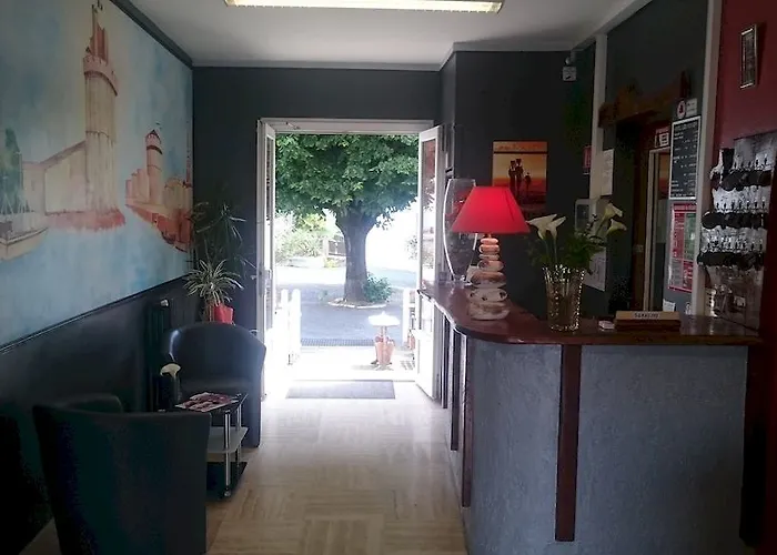 Les Rosiers 3*