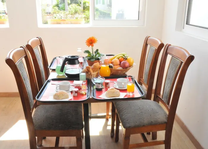 Les Rosiers Hotel La Rochelle (Charente-Maritime)