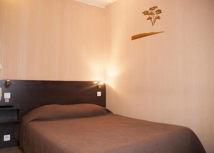 Les Rosiers Hotel