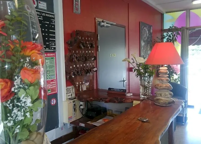 Hotel Les Rosiers La Rochelle (Charente-Maritime)